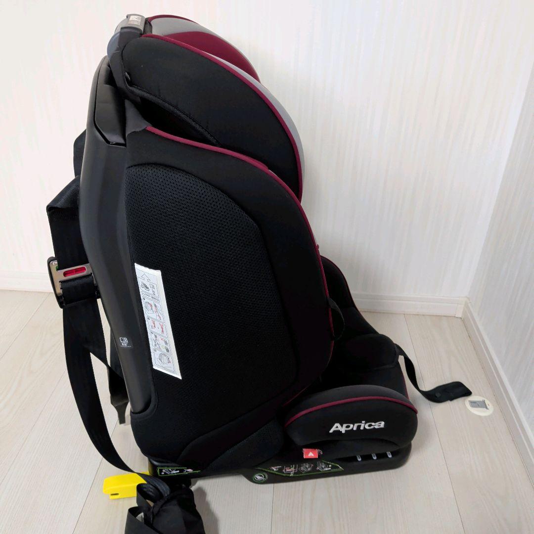【美品】　Aprica アップリカForm Fit フォームフィットISOFIX