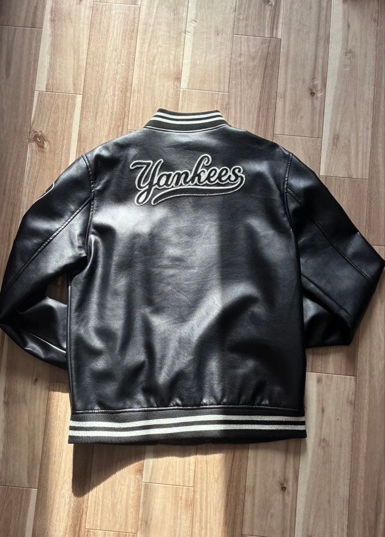ニューヨーク・ヤンキース レザースタジャン