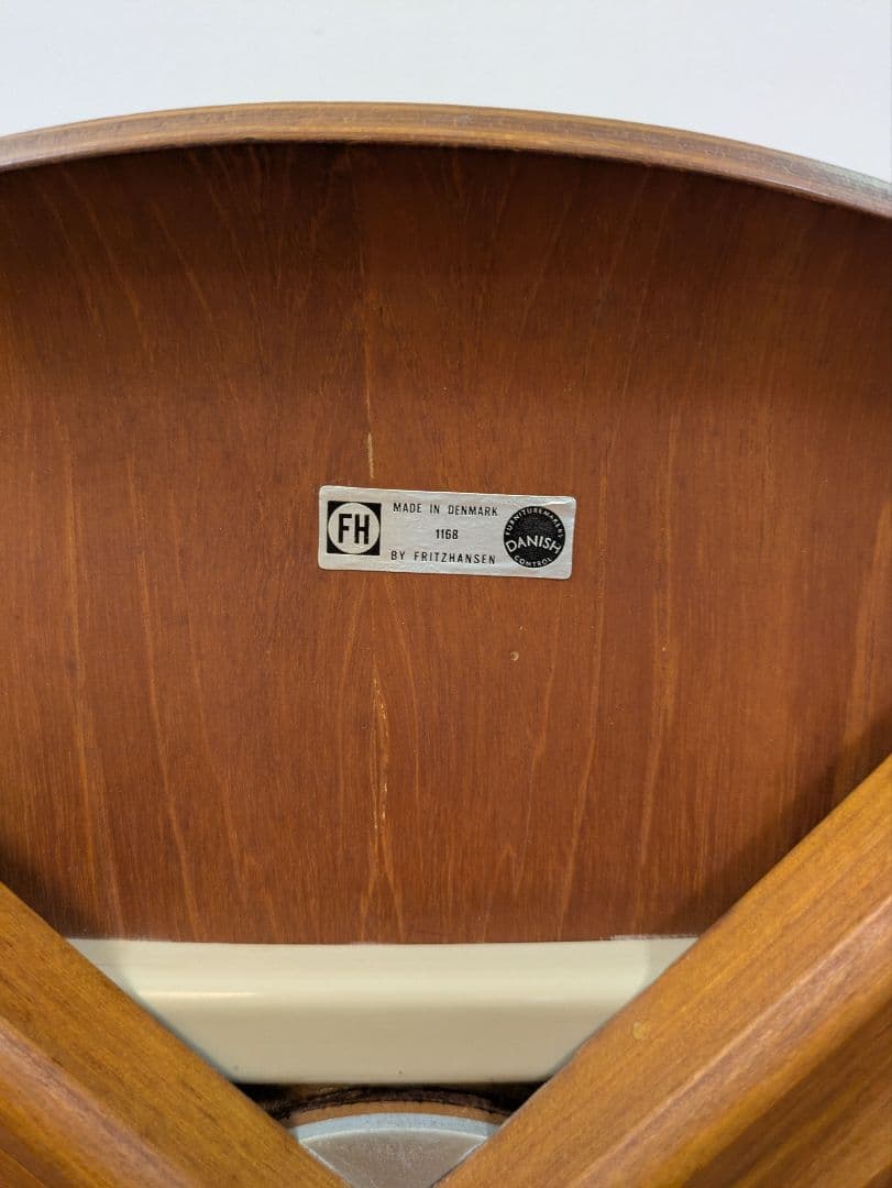 ②グランプリチェア　連結タイプ　ヴィンテージ