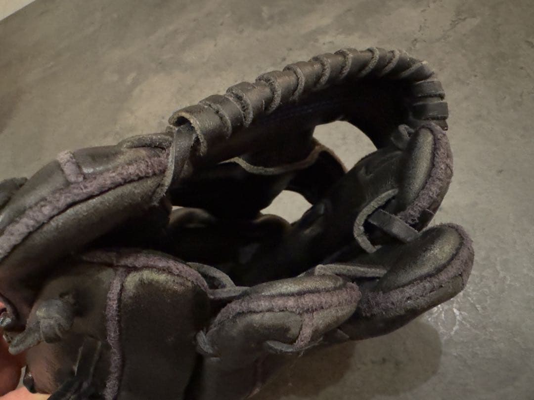 ZETT製 / レザー/キャッチャーミット&グローブセット