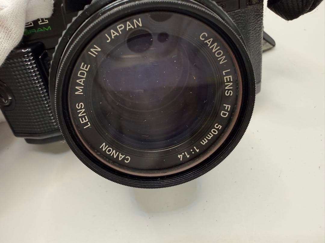 キャノンカメラ　Canon AE-1 フィルムカメラ　ケース付き