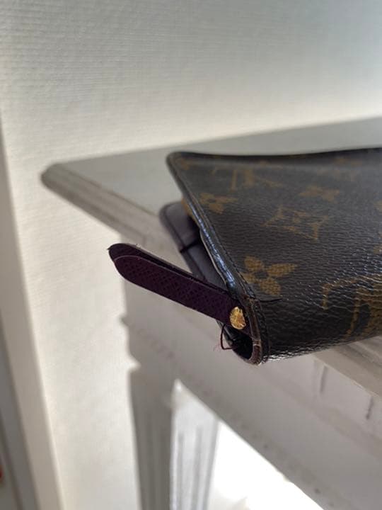 ルイヴィトン　モノグラム　長財布　ポルトフォイユ