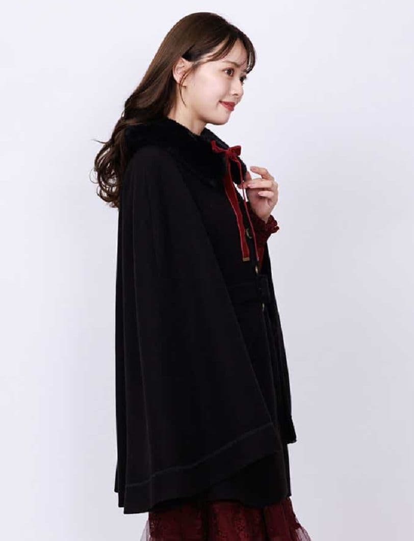 最終値下げ！【新品未使用】axes femme ファー襟付きケープコート 黒