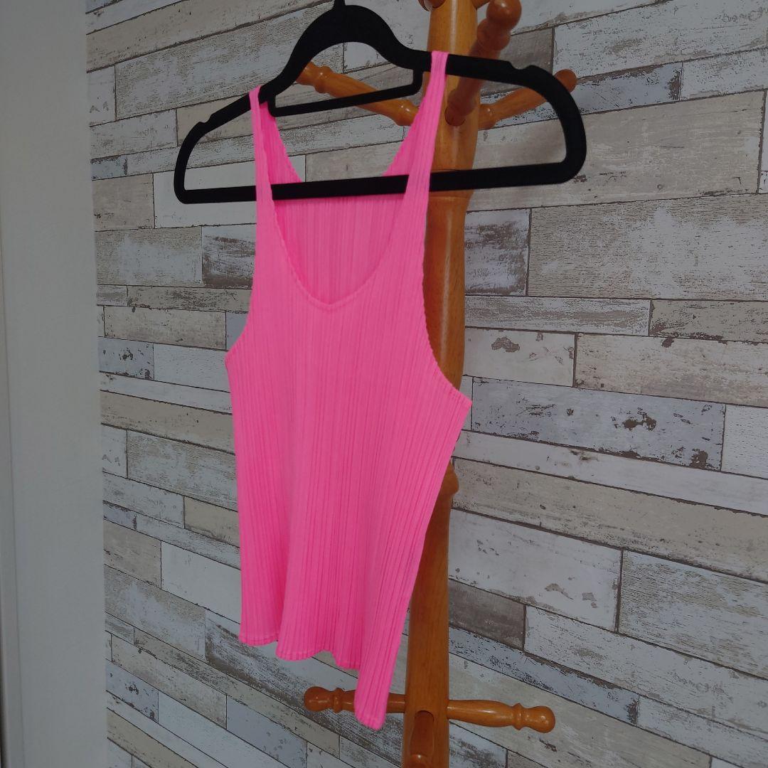 イッセイミヤケ　プリーツプリーズ　キャミソール