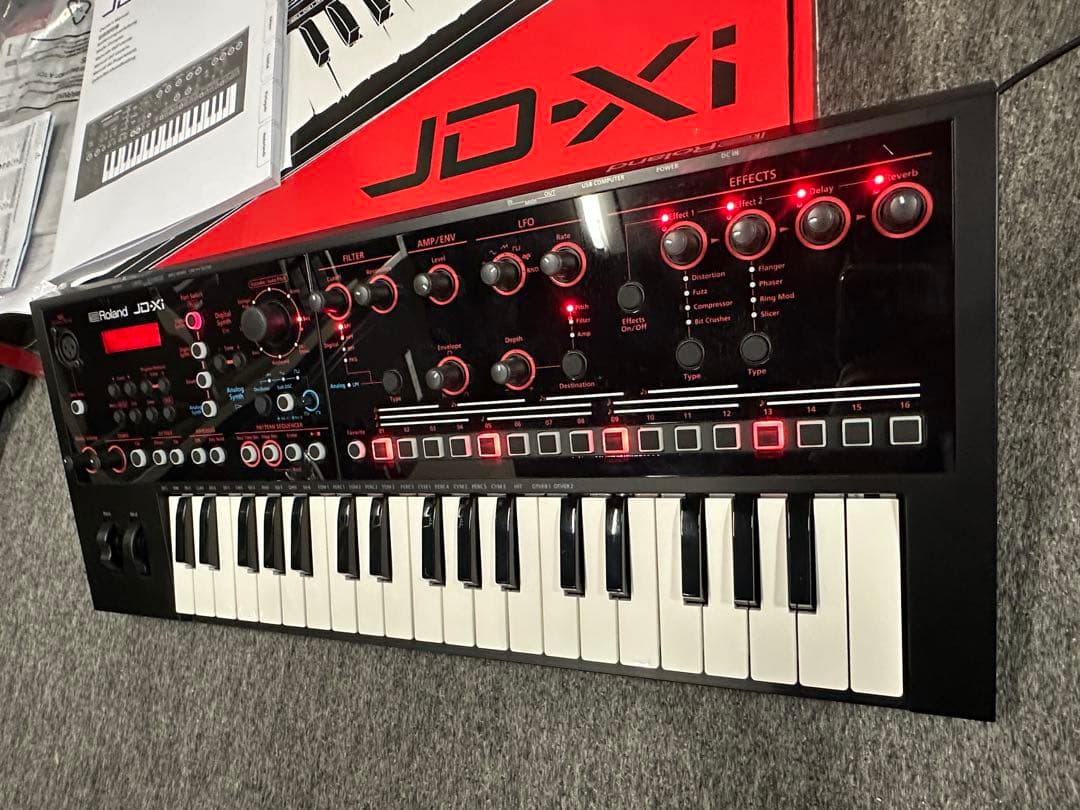 Roland JD-Xi （キャリングケース付き）