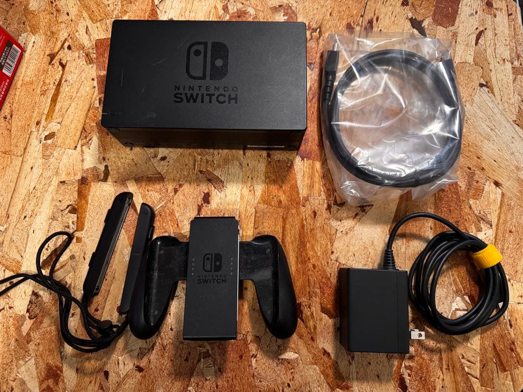 Nintendo Switch 本体 + Pro コントローラー