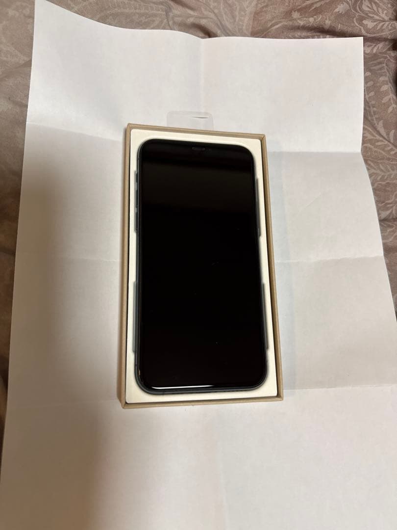 【超美品】アップル iPhone11 Pro 256GB ミッドナイトグリーン