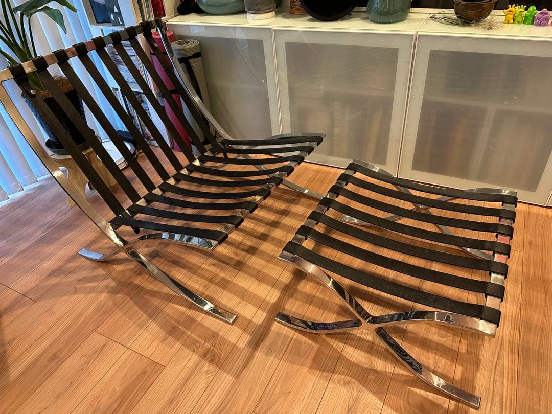 世田谷区引き取り限定　バルセロナチェア　チェア＋オットマンセット