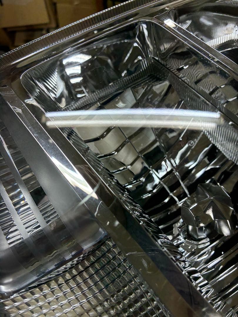 美品/エブリー　エブリィ　DA17W　ヘッドライト　左側　HID