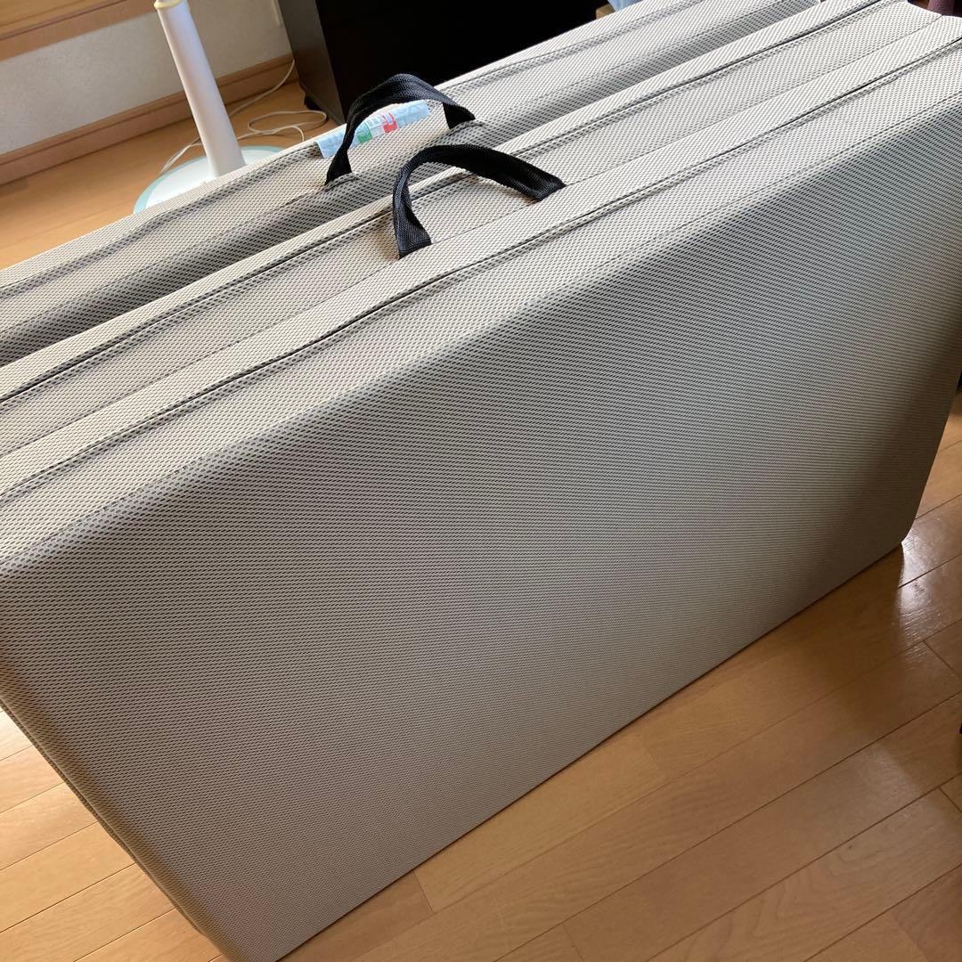 マニフレックス メッシュ・ウィング三つ折り高反発マットレス シングル