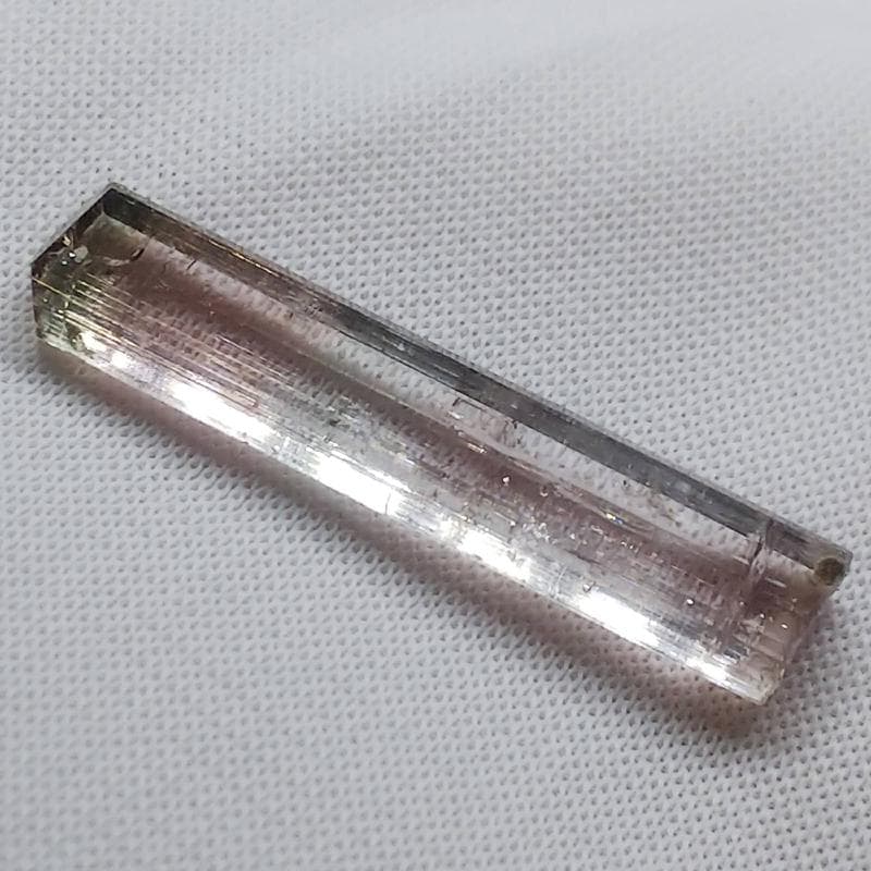 497 宝石質 トルマリン バイカラー アクロアイト タジキスタン産