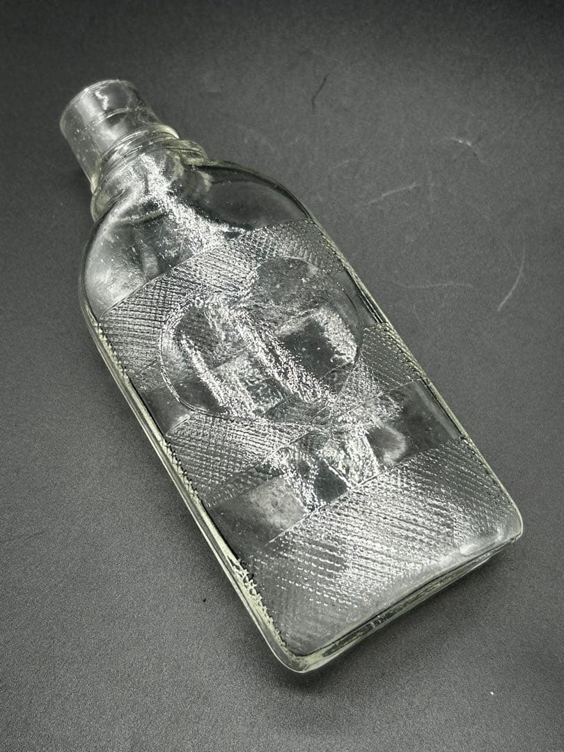 ハート模様　金平糖瓶　レトロ瓶　ガラス