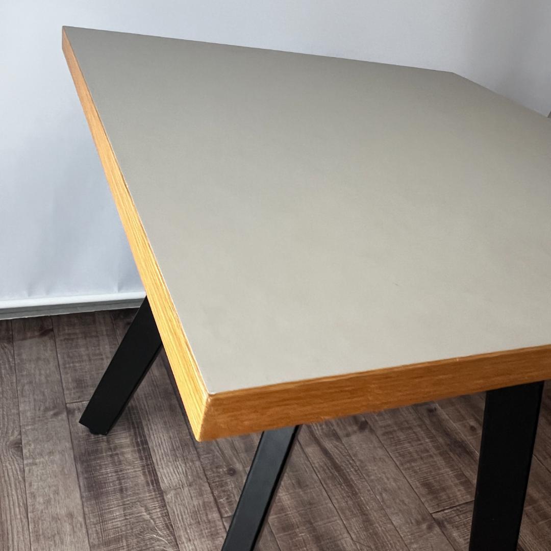 かなでもの リノリウム カフェテーブル　スクエア　650mm