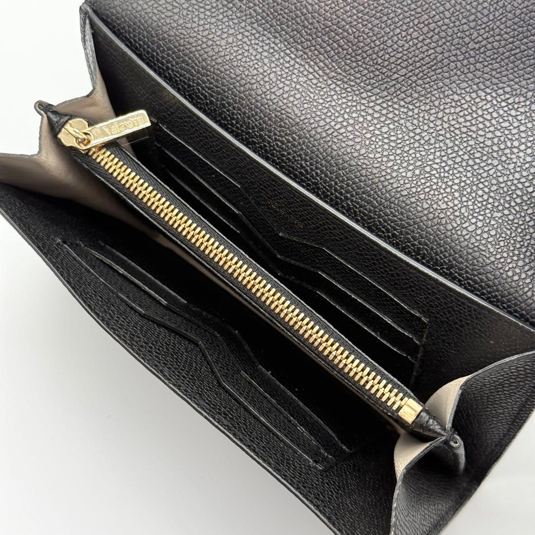 ヴァレクストラ イジィデ レザー ミディアム 財布 ウォレット ブラック 黒