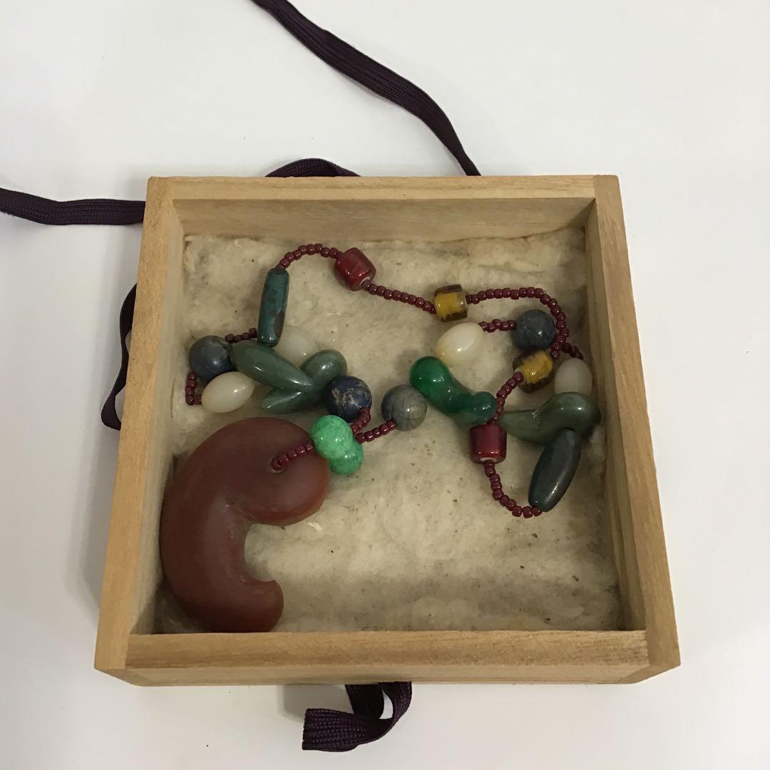 アンティーク　出土品　瑪瑙　勾玉　ネックレス　古墳時代　古代　浪漫　神話