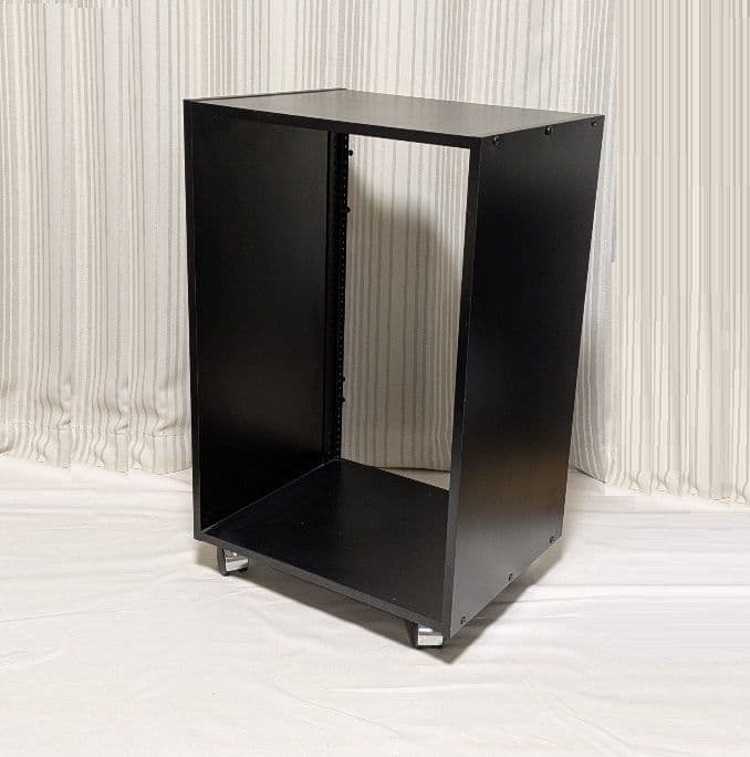 スタジオラック　キャスター付き 16U黒