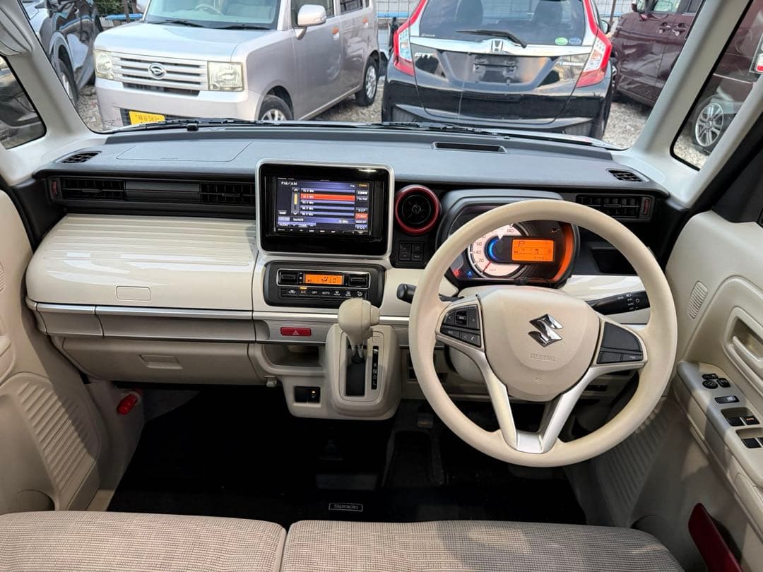 平成30年スズキ スペーシアHYBRID 車検　9年／1 月