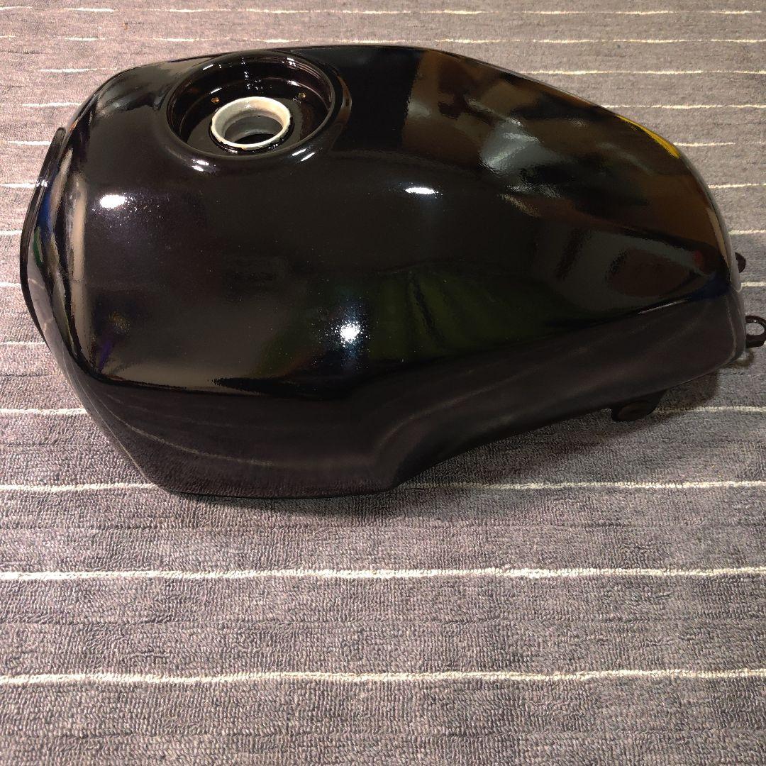 SUZUKI　GSX400 インパルス　GK79A 前期　タンク　外装　送料込み