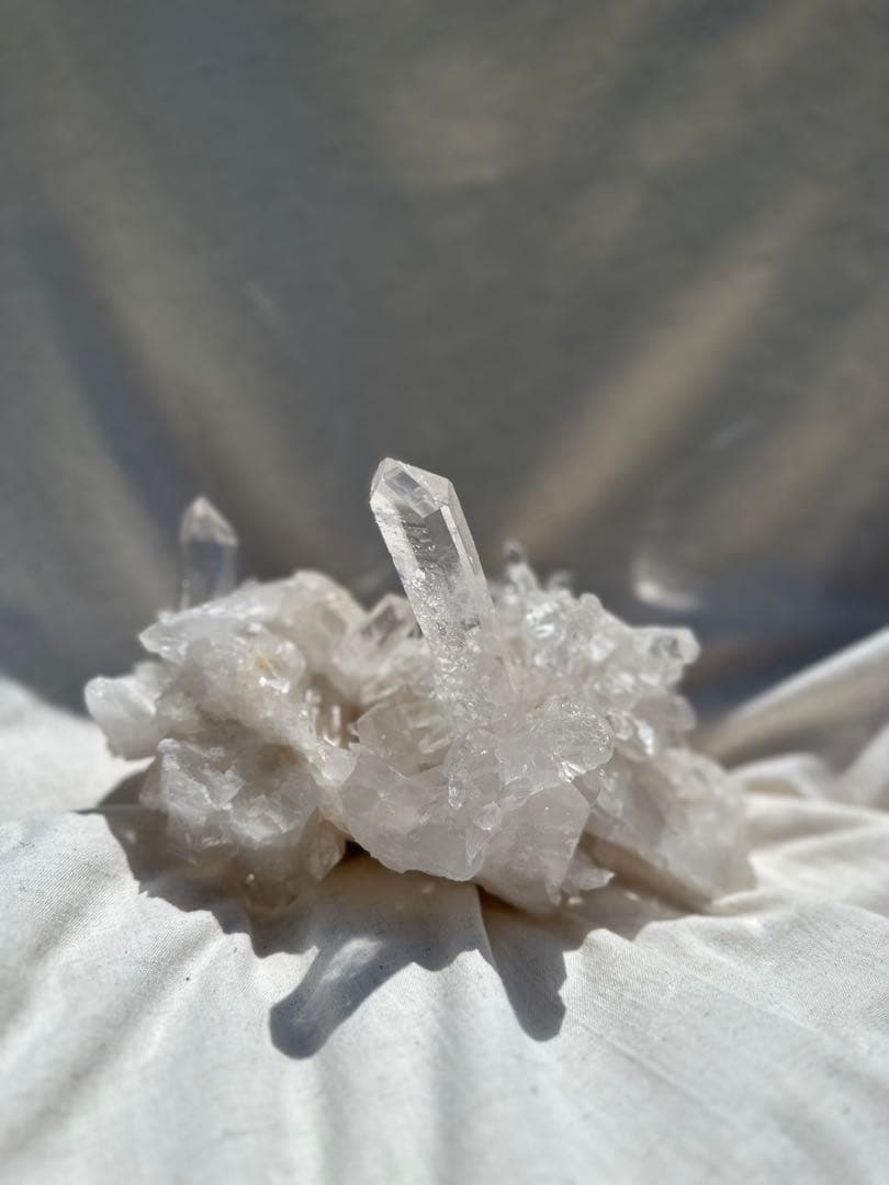 【ヒマラヤ水晶 インド マニハール産 ♡ 透明度高！ 水晶クラスター】