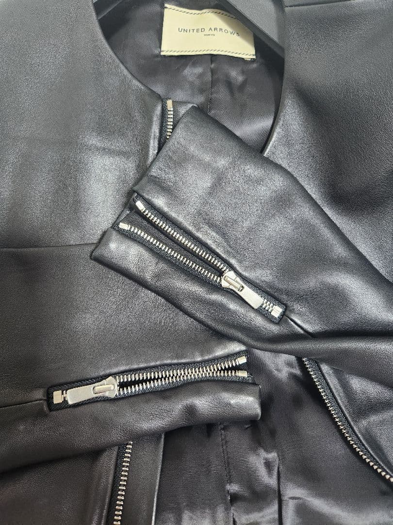 美品 UNITED ARROWS レザージャケット　ブラック