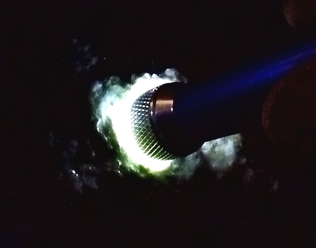 ★翡翠原石★糸魚川硬玉【横川・転石・カチ割り27.7kg】