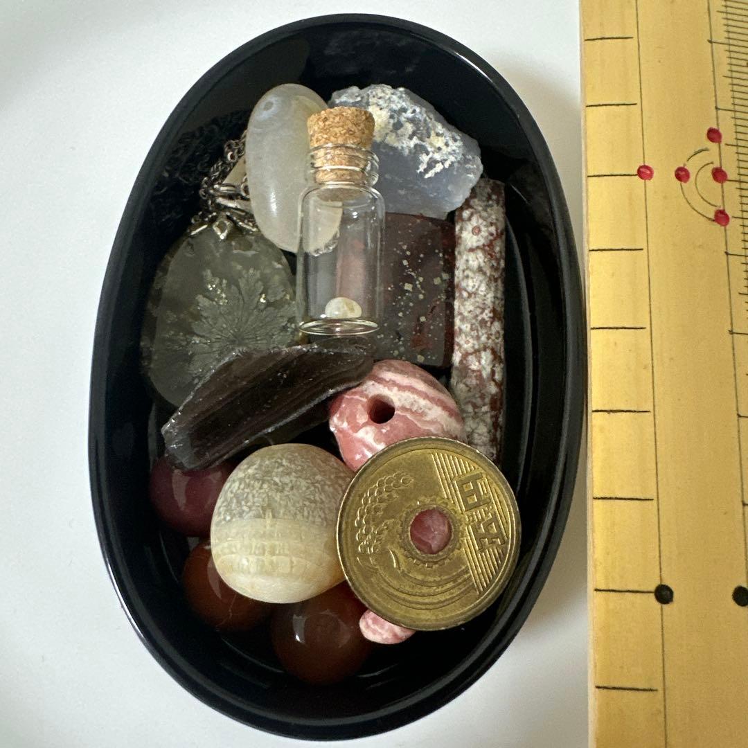 青森県をまるっと堪能できちゃう津軽塗の小箱＋赤いタコちゃんジャスパー付