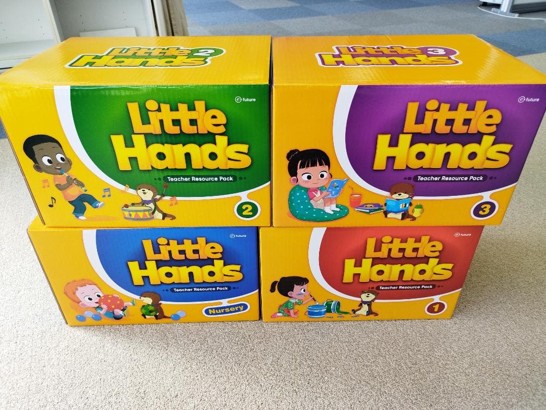 新品！Little Hands 3 教材セット