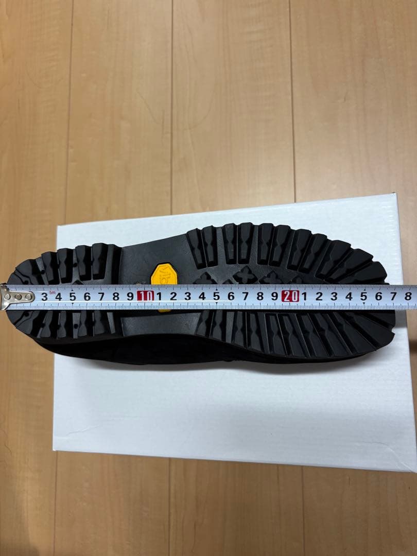 ね*で様 新品 ビブラム × オープニングアクト ヌバックレザー モカシン シュ