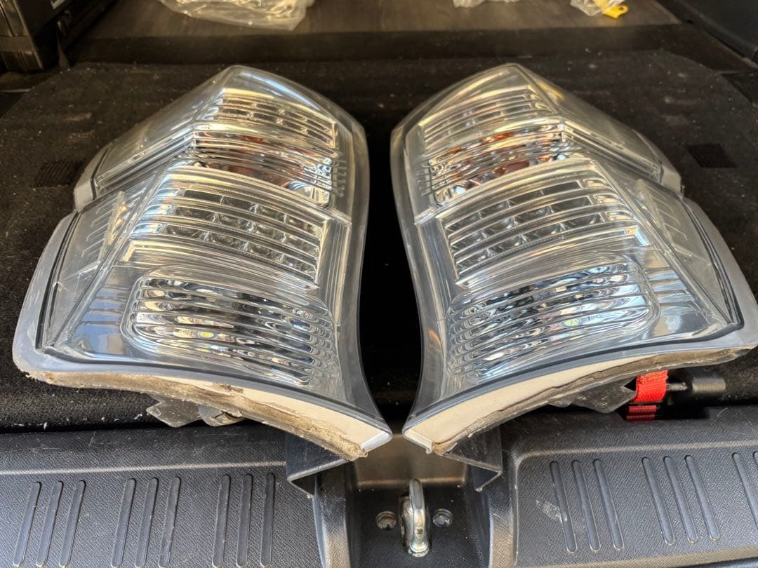 ステップワゴンRK 社外　テールランプ左右セット