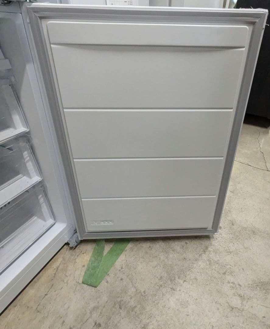 24年製 ニトリ 274L 2ドアファン式 冷凍冷蔵庫 NR-274L WH