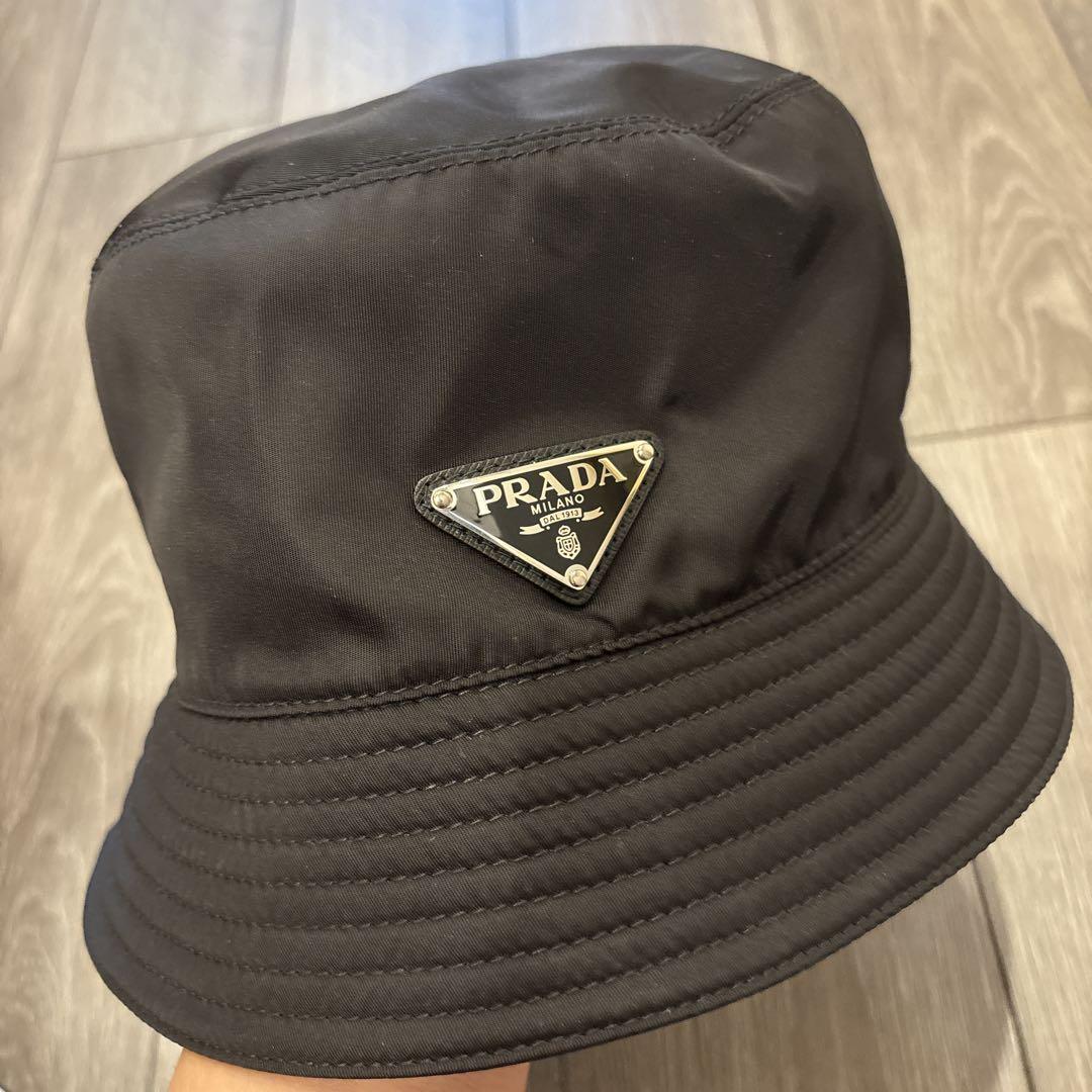 PRADA バケット　ハット　三角ロゴ