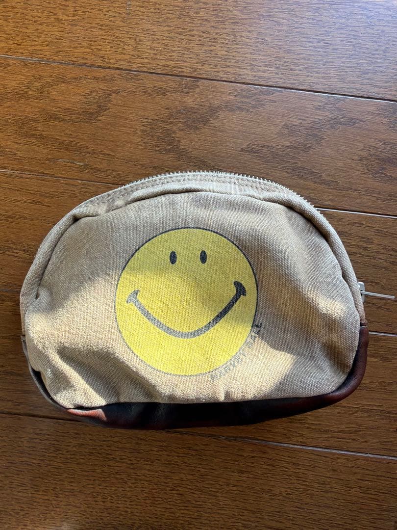 トイズマッコイ HAVEY BALL スマイリーフェイス ポーチ マルチケース