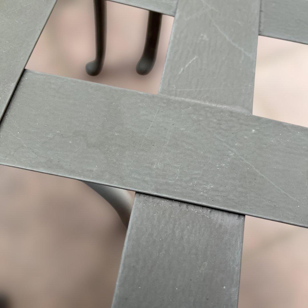 テーブルとアームチェア5セット