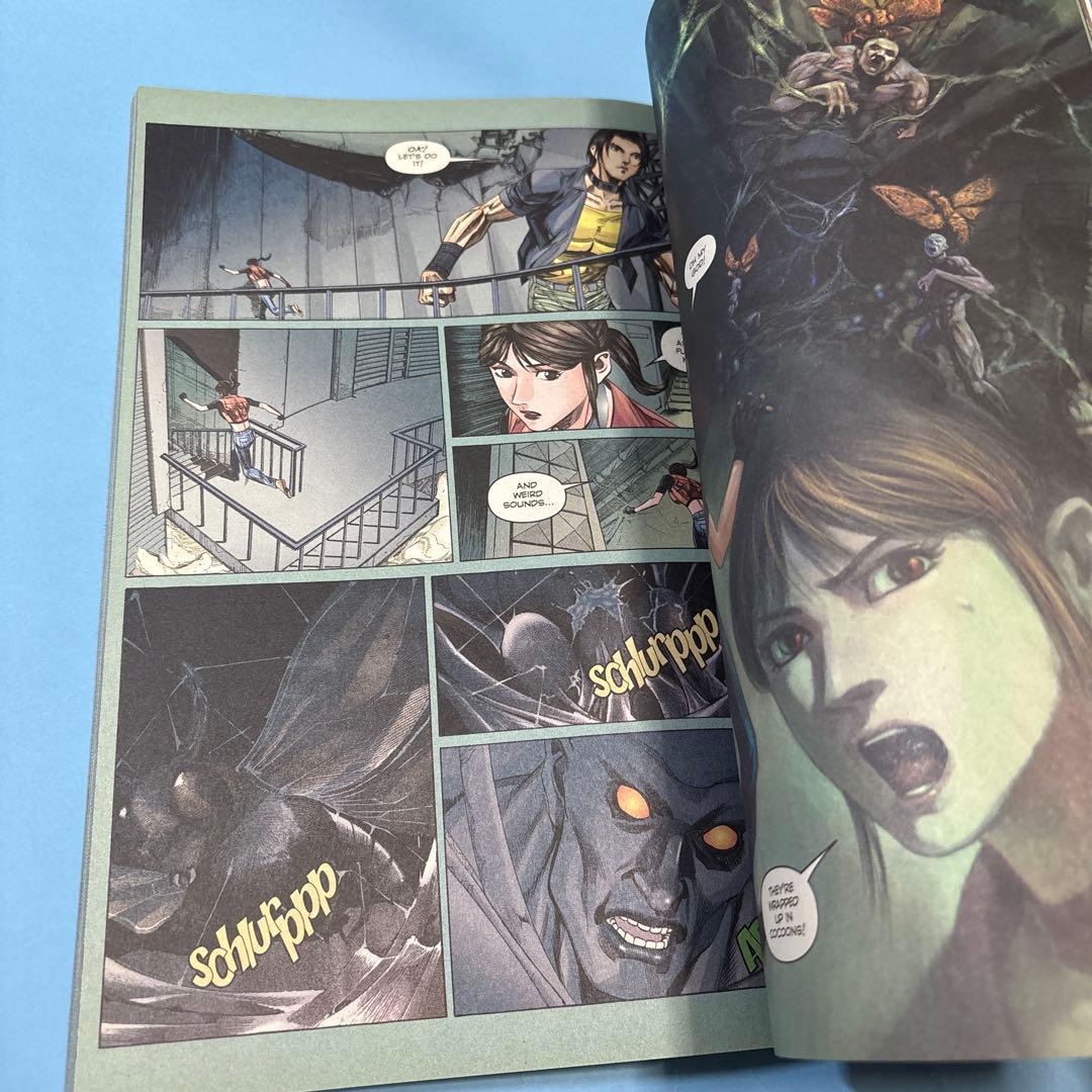 Resident Evil: バイオハザードコードベロニカ（洋書）