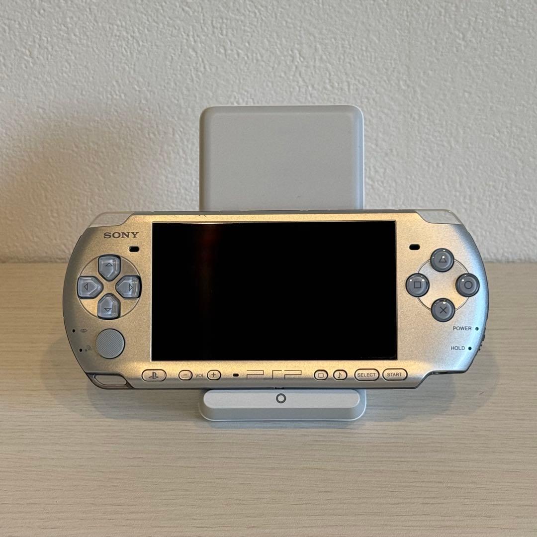 PSP-3000 ミスティック シルバー 3-071