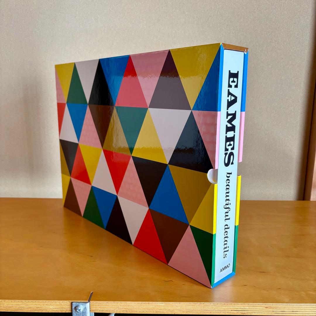 洋書 Eames Beautiful Details