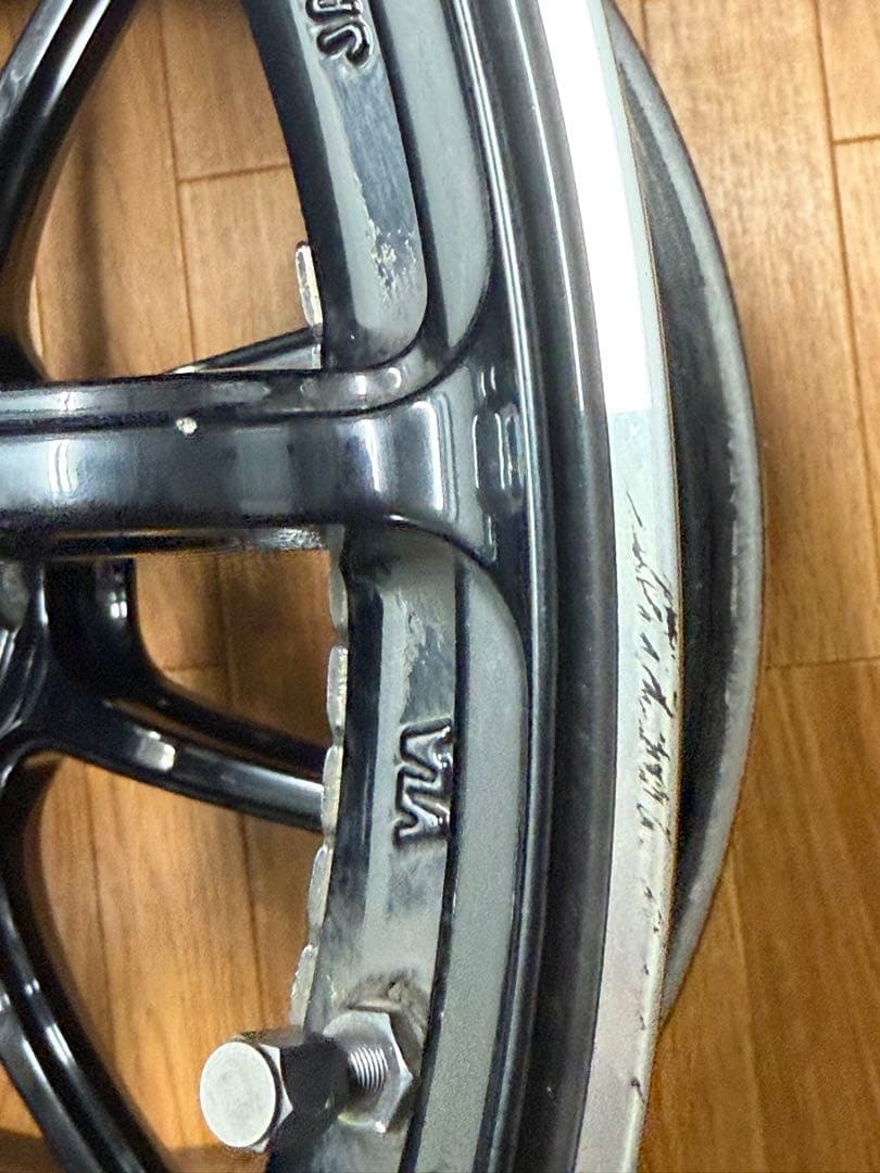 アドバンPCD120 8j+50 9j+50 18インチ