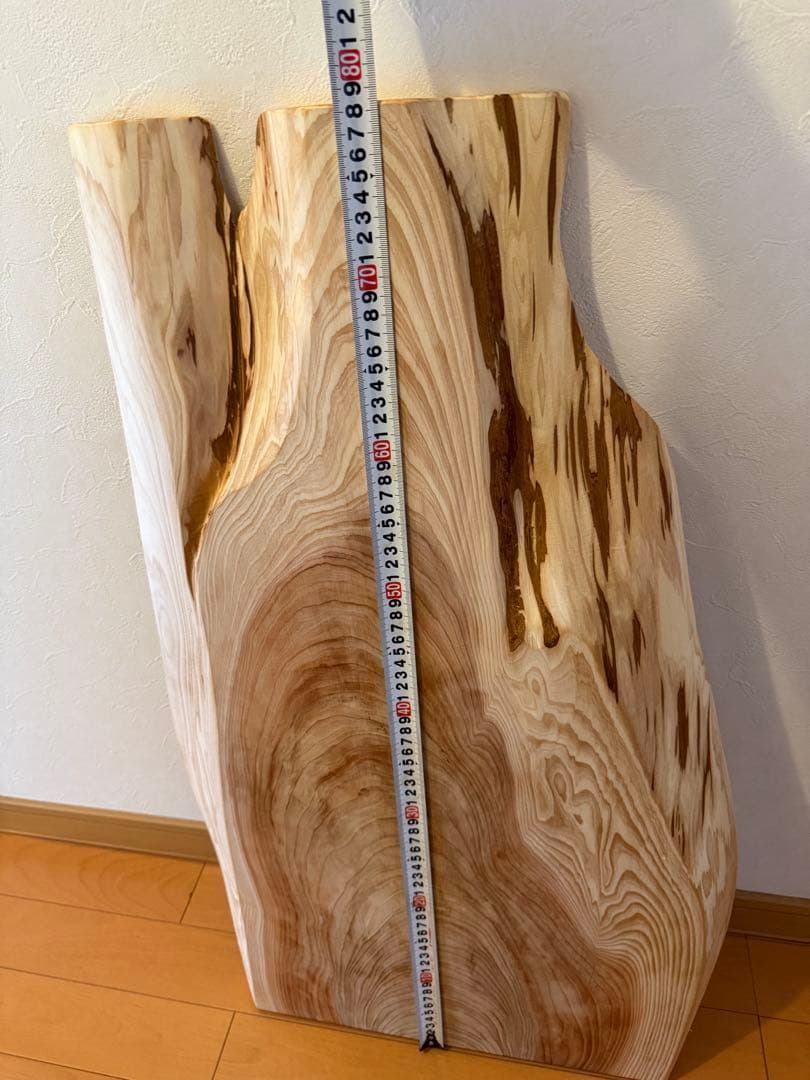 天然杉一枚板ローテーブル蜜蝋ワックス仕上げ‼️