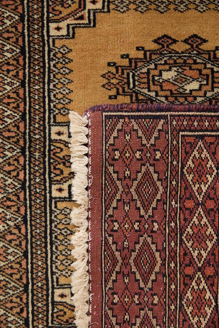 ヴィンテージラグ　トライバルラグ　パキスタン産（93×60cm）アース　黃　茶