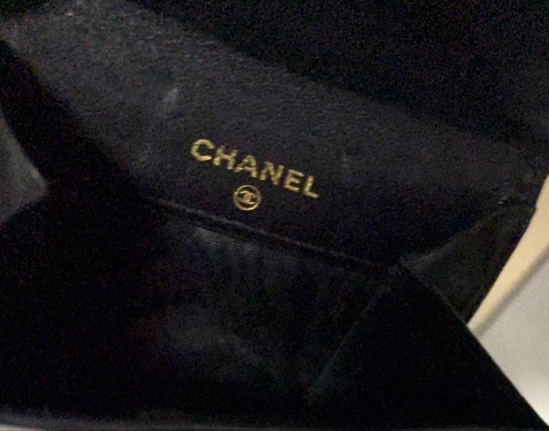 CHANELシャネル☆ブラックレザー ケース☆メッセージカード&ショッパー