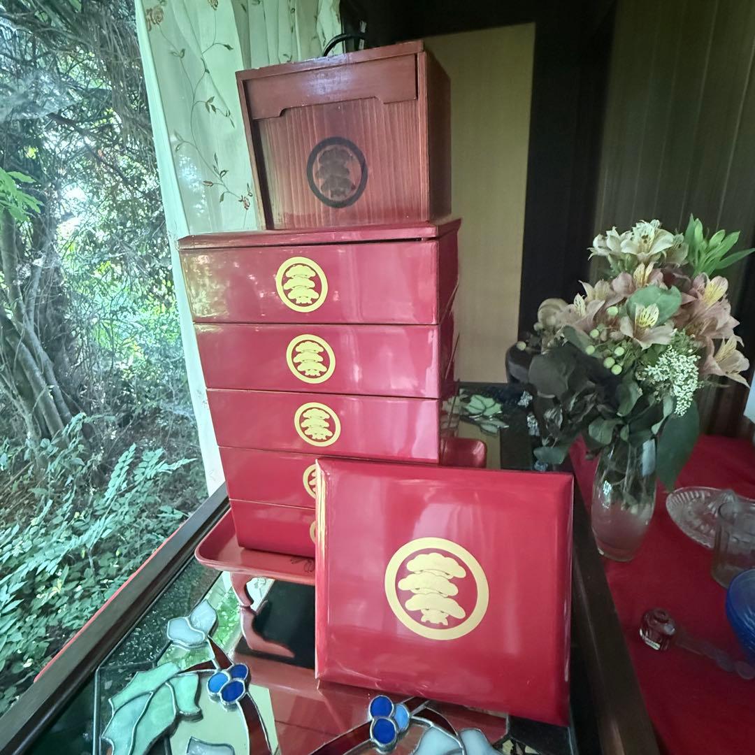 2212様感謝‼️「松」JAPAN 特産　輪島 蒔絵五段重二枚蓋　欅春慶塗り木箱入