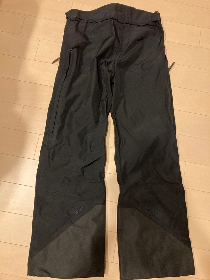 寒波対策SALE!! Peak performance ウェアセット