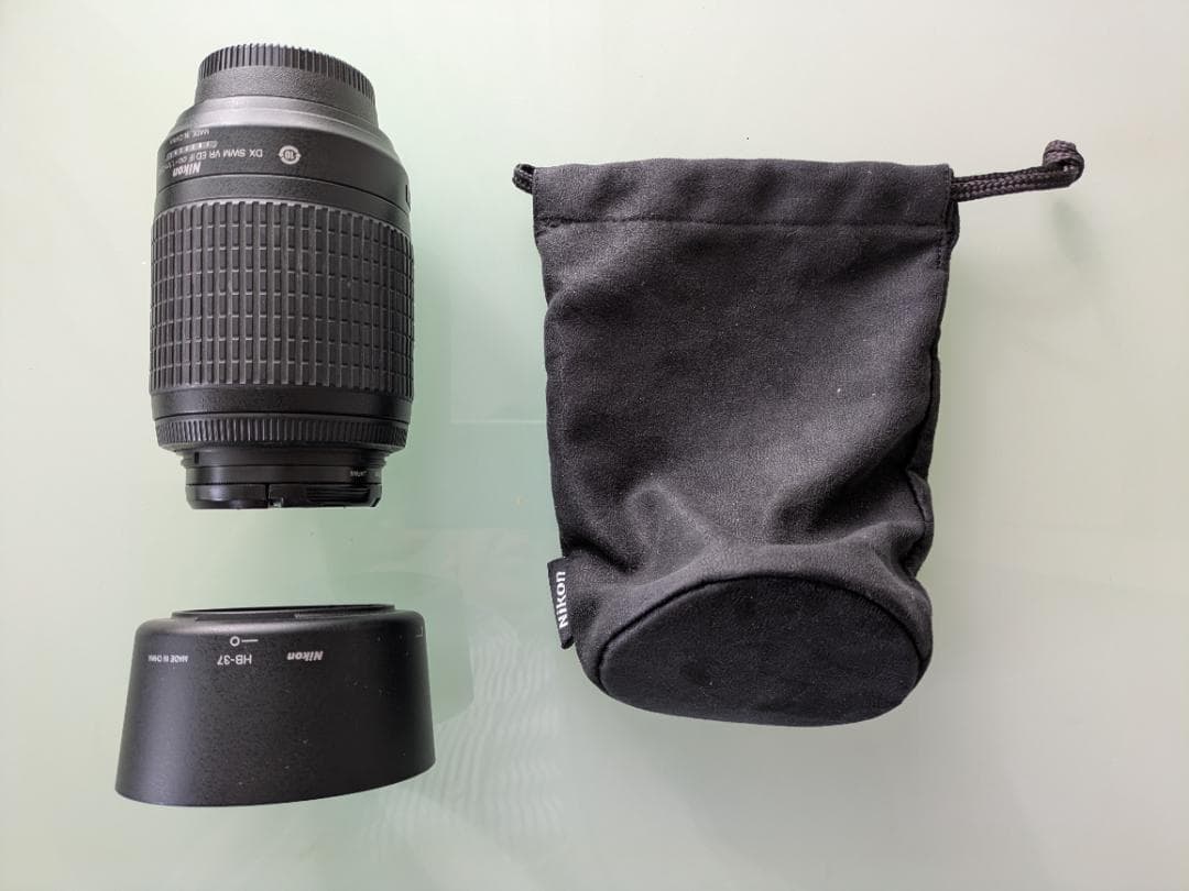 Nikon D60 　ダブルズーム（ボディはバッタ相応価格+レンズ2本の価格）