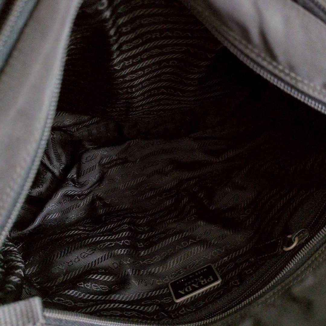 良品 プラダ ナイロン レザー ショルダーバッグ 鞄 黒 レディース メンズ