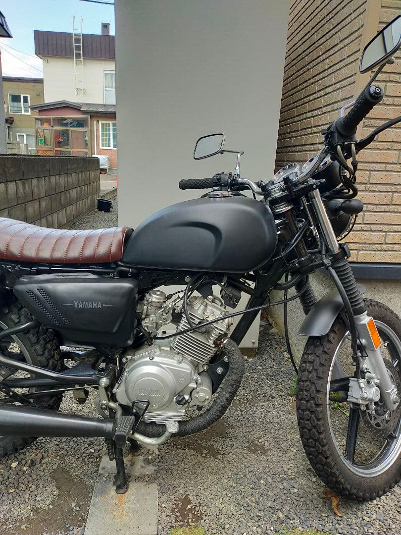 yb125spで使用　汎用バイクタンク