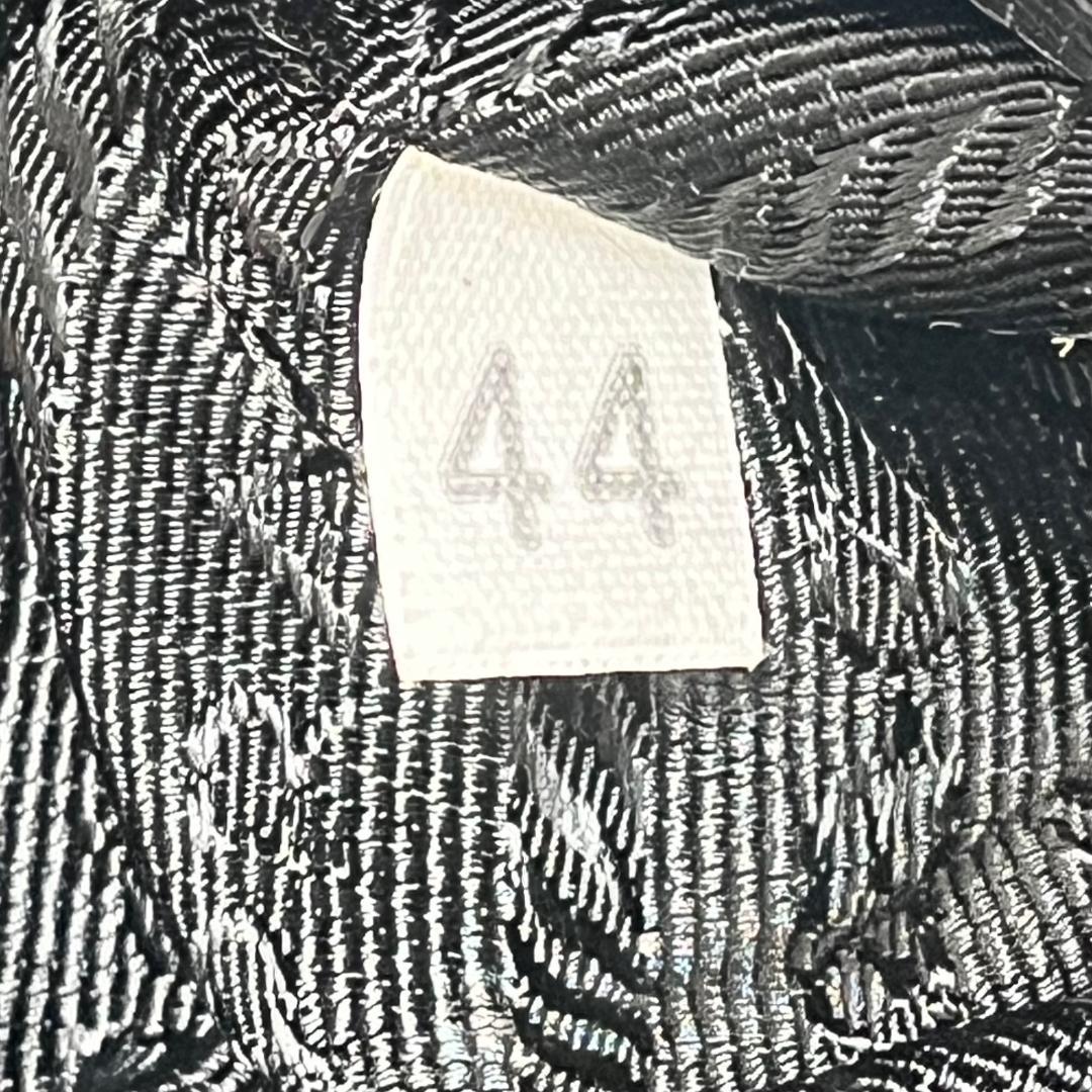 PRADA プラダ　ナイロン ショルダー　トートバッグ三角プレート　白タグあり