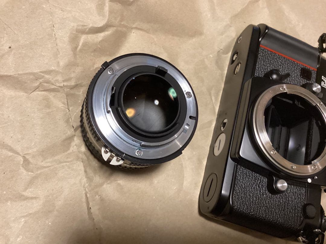 Nikon F3 HP 50mm標準レンズ付　希少未使用に近い