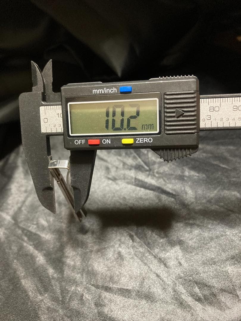 グッチ インフィニティ ノット ネクタイピン シルバー 925