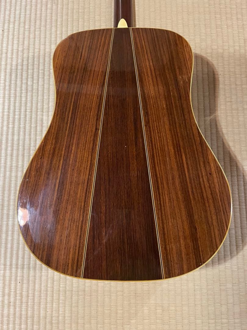 【送料込】　東海楽器　キャッツアイ　アコースティックギター