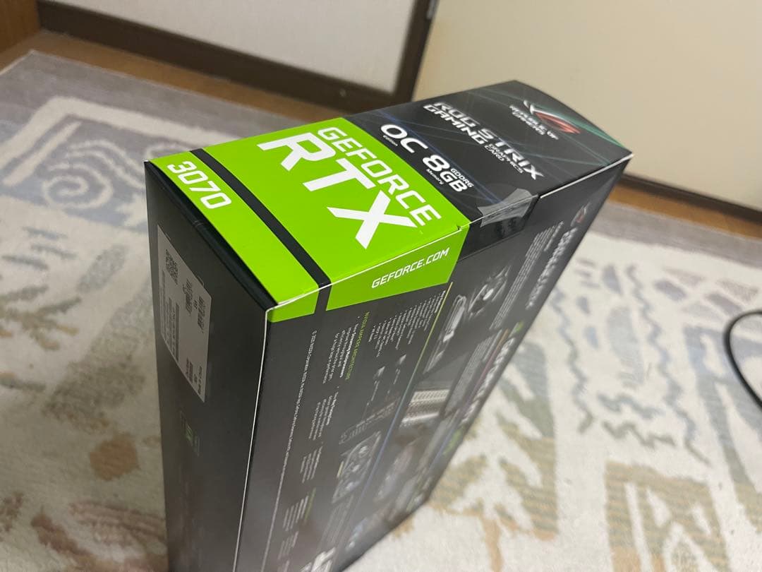 ROG STRIX 3070 グラフィックボード